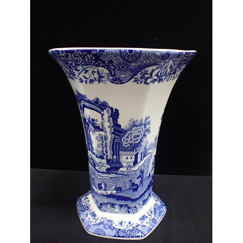 62 - A SPODE ITALIAN HEXAGONAL FLARED VASE 26cm high, with a pair of matching candlesticks, and similar i... 