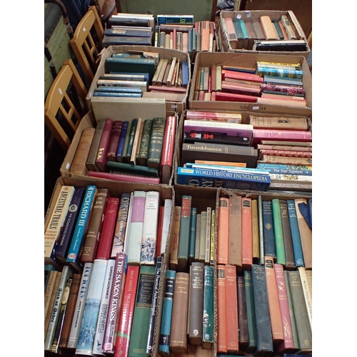 628 - A QUANTITY OF MISCELLANEOUS BOOKS