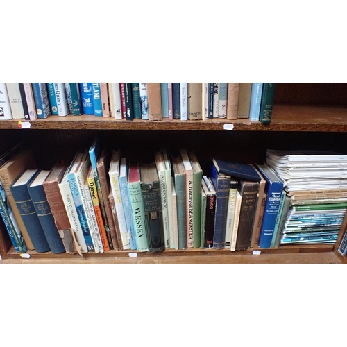 634 - A COLLECTION OF BOOKS OF DORSET INTEREST including 1966 Shell Guide, Dorset Year Books, Thomas Hardy... 