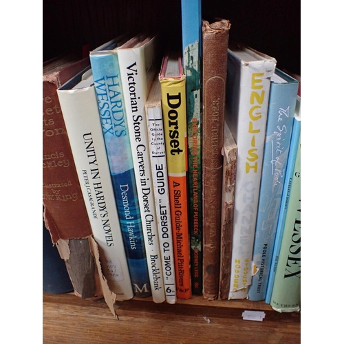 634 - A COLLECTION OF BOOKS OF DORSET INTEREST including 1966 Shell Guide, Dorset Year Books, Thomas Hardy... 
