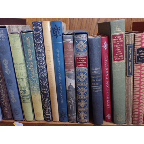 636 - FOLIO SOCIETY: VARIOUS VOLUMES including 'Malleus Maleficarum', 1968, some in slipcases (1 shelf)