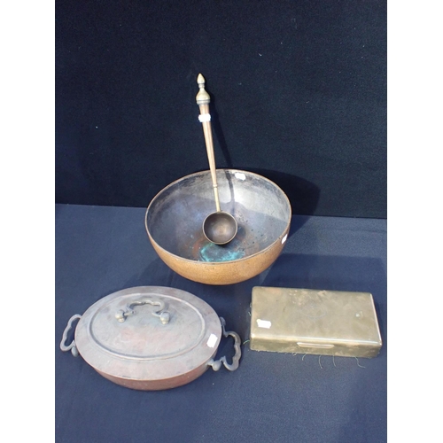 92 - A LARGE PLANISHED COPPER BOWL on played foot rim 31.5cm dia, a covered dish, a brass cigarette box, ... 