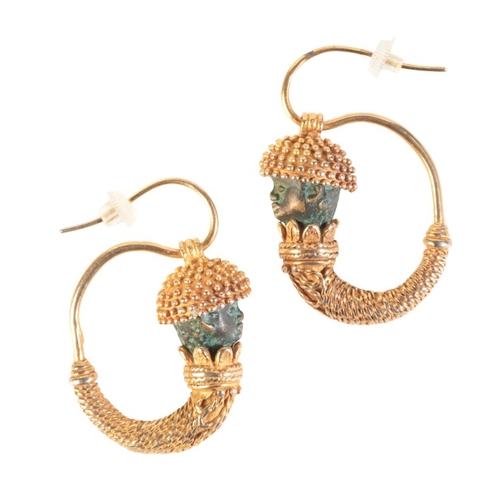 187 - A PAIR OF CASTELLANI STYLE HOOP EARRINGS

in gilt metal, each comprising a head with cap to rope det... 