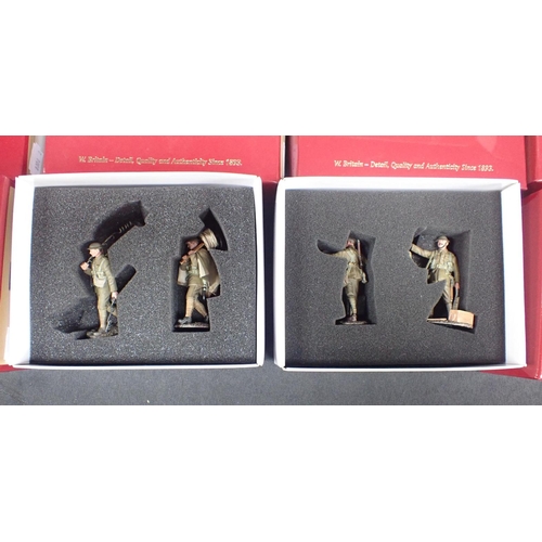 224 - W. BRITAIN WORLD WAR 1 MODEL FIGURES 23052 Regimental Aid Post No 4, 23034 Infantry Sniper Set, 2302... 