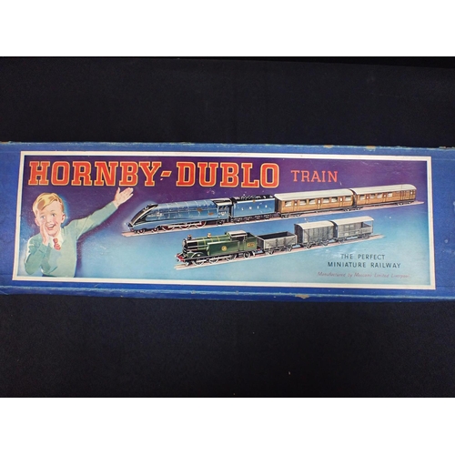 254 - HORNBY DUBLO BOXED GOODS TRAIN SET EDG7 PRE-WAR LMS, appears complete with instructions, wear commen... 