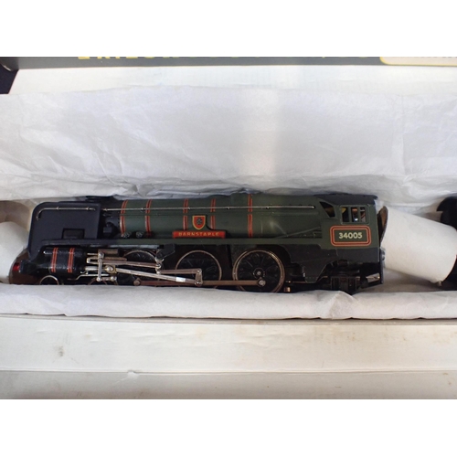 277 - WRENN 00 GAUGE LOCOMOTIVES SR & GWR W2237 Lyme Regis, W2235 Barnstaple, W2265 Winston Churchill, W22... 