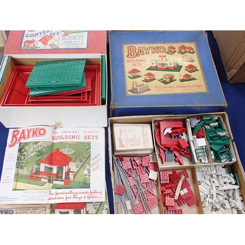 288 - A LARGE COLLECTION OF BRITAIN'S FARM SERIES a few boxed pieces, most loose, wrapped for many years i... 