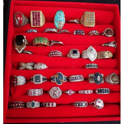 540 - A LARGE COLLECTION OF GEM-SET RINGS in silver, set with various gemstones and paste stones including... 