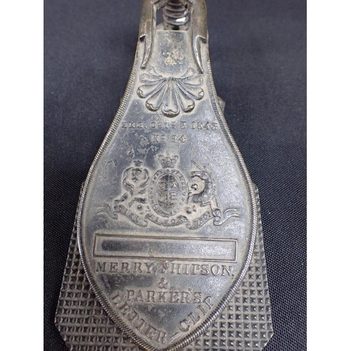 545 - A MERRY PHIPSON & PARKERS VICTORIAN LETTER CLIP