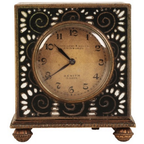 125 - A ZENITH DESK TIMEPIECE

early 20th century, the circular dial with Arabic numerals and marked for H... 