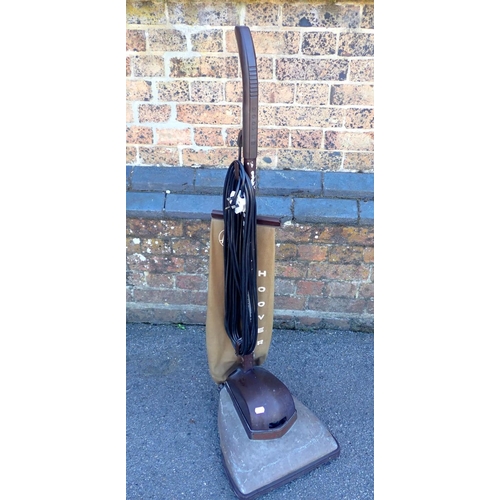 138 - A VINTAGE UPRIGHT HOOVER, MODEL 262 'By appointment to the late king George V', circa 1940s (sold as... 
