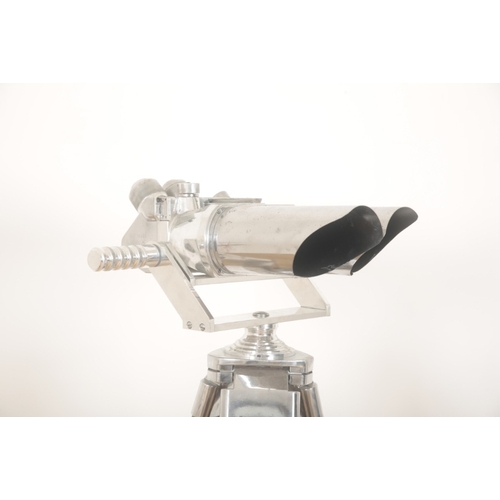 182 - A WWII 10 x 80 DOUBLE TELESCOPE BINOCULAR BY SCHNEIDER OF GERMANY

circa 1940, stamped 'dkl 72779' o... 