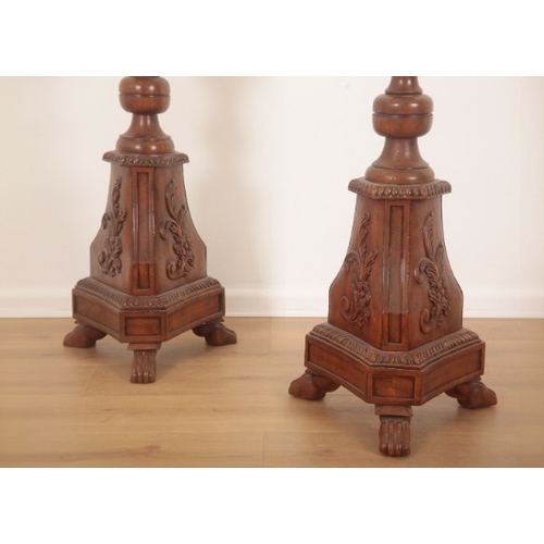 273 - A PAIR OF THEODORE ALEXANDER MAHOGANY TORCHÈRE CANDLE HOLDERS OR ALTAR STICKS

modern, of Neo-Classi... 