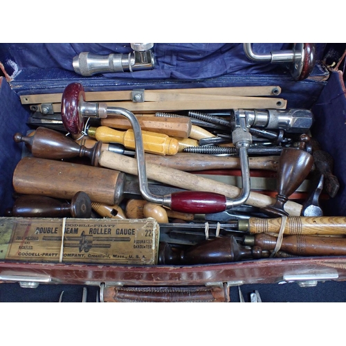 101 - A LARGE COLLECTION OF CARPENTRY AND OTHER TOOLS including sets of chisels etc, Victorian and later