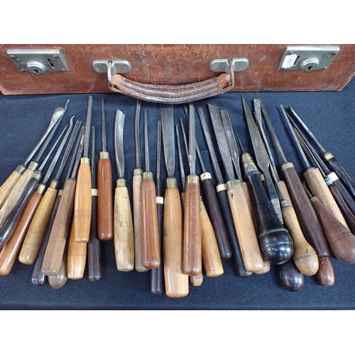 101 - A LARGE COLLECTION OF CARPENTRY AND OTHER TOOLS including sets of chisels etc, Victorian and later