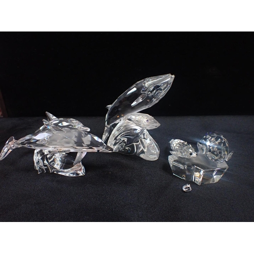 289 - A COLLECTION OF LARGER SWAROVSKI ITEMS including dancers, Harlequin, Pierrot, Dragon, lion, dolphins... 