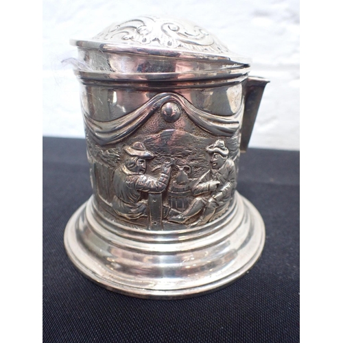 394 - A GEORGE III SILVER CYLINDRICAL LIDDED MUSTARD by Robert Hennell, London 1798, with leaf thumb piece... 