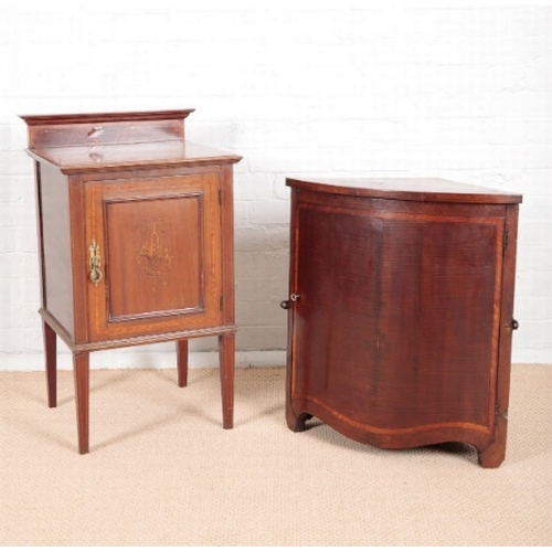 953 - AN EDWARDIAN MAHOGANY BEDSIDE CUPBOARD

with satinwood inlay, on square tapered legs, 70cm high x 44... 