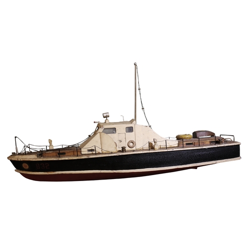 865 - A SCRATCH BUILT WOODEN MODEL OF A ROYAL NAVY MOTOR LAUNCH

with stencil 392, 45cm high x 85cm long x... 