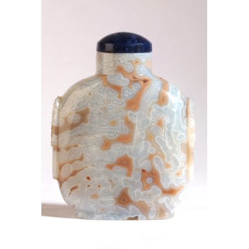 118 - A CHINESE 'MACARONI' AGATE SNUFF BOTTLE

18th/19th century, of flattened form with light blue inclus... 