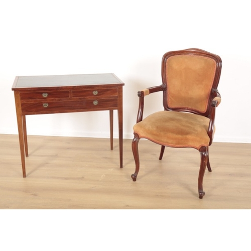 250 - AN EDWARDIAN MAHOGANY DESK OR DRESSING TABLE

the top with later tooled leather top, inlaid with sat... 