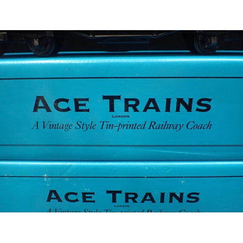 201 - THREE ACE TRAINS SR C/1 COACHES

two 3rd, one brake, non corridor, all original in boxes