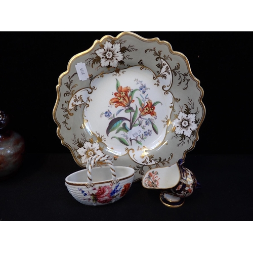 315 - A CROWN DERBY COAL SCUTTLE, ROYAL WORCESTER FISH AND CORAL

and a shell, Poole seal and Beswick Peng... 