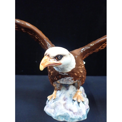 327 - A BESWICK BALD EAGLE, No. 1018

wingspan 32cm