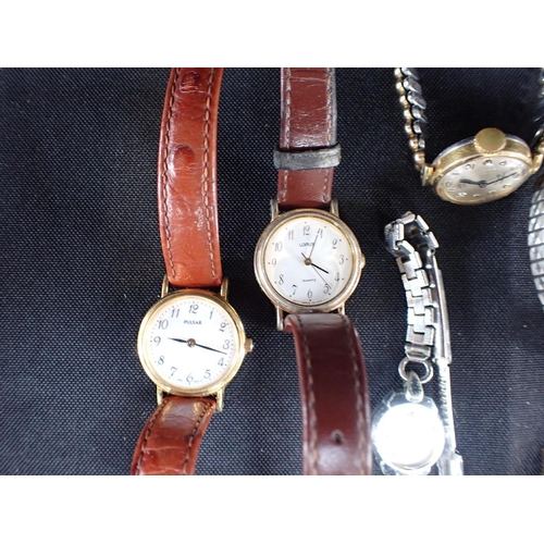 411 - A COLLECTION OF WATCHES