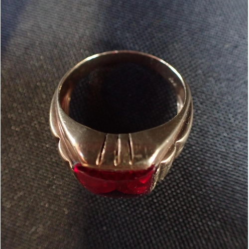 419 - A 10k GOLD RING

with large red stone