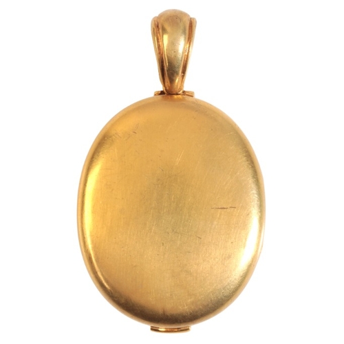 287 - AN ANTIQUE DIAMOND LOCKET PENDANT

in 15ct gold, set with an old mine cut diamond of c.0.88 carats, ... 