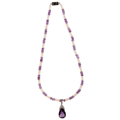 364 - AN AMETHYST, PEARL AND DIAMOND PENDANT NECKLACE

comprising a single row of polished amethyst beads ... 