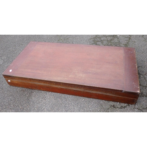 106 - A MAHOGANY CASED BAR BILLIARDS GAME

109 x 53 x 14cm (part of catch and escutcheon missing)