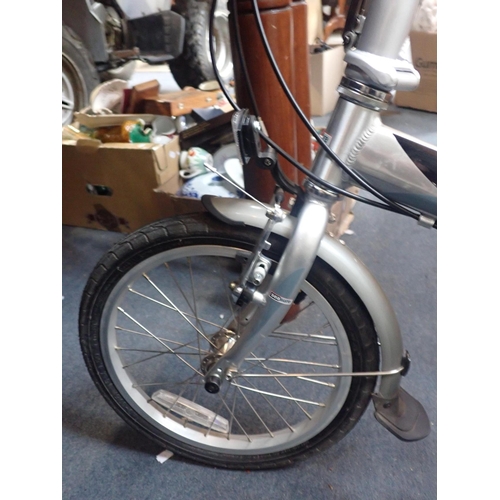 107 - A FOLDING SEASURE BICYCLE

the aluminium 'Folder 1.0', in storage bag (some scratches to the handleb... 