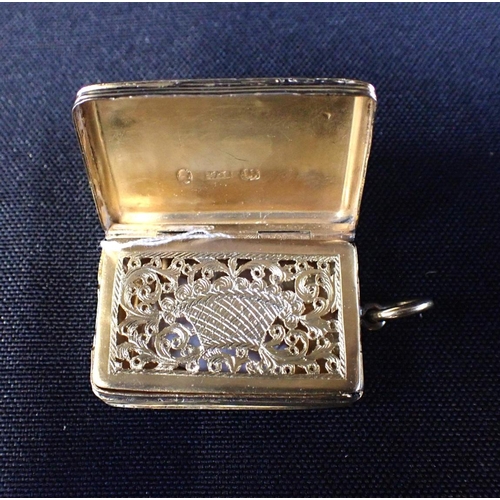 275 - A SILVER GILT VINAIGRETTE, MAKER WS

with wrigglework engraving, and grille engraved with a basket, ... 