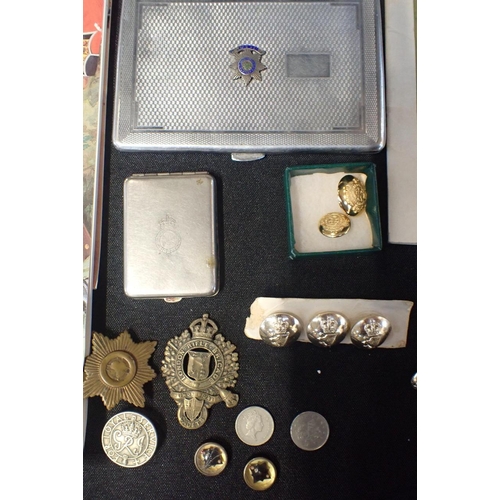 387 - A COLLECTION OF IRISH GUARDS MEMORABILIA

including a framed photograph of the Presenting of Colours... 