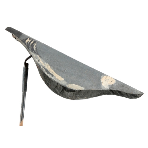 230 - A NORFOLK CURVED SHELL ROCKING PIGEON DECOY

40cm high x 35cm long x 12cm wide 

Provenance: A priva... 