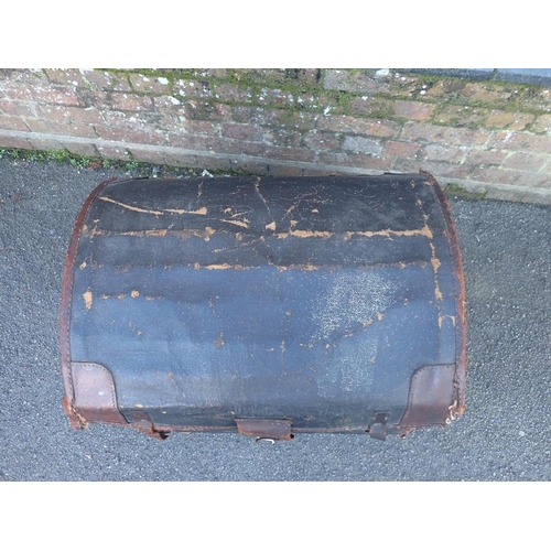 172 - A DOME-TOP CANVAS COVERED WICKER TRUNK

19th century, with lining and original tray, 69cm wide