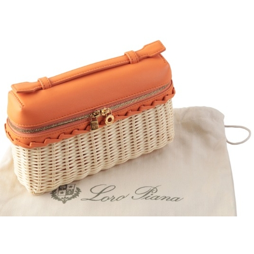 243 - LORO PIANA: AN EXTRA POCKET LP19 WICKER HANDBAG

in orange grained calf-skin leather, with gold tone... 