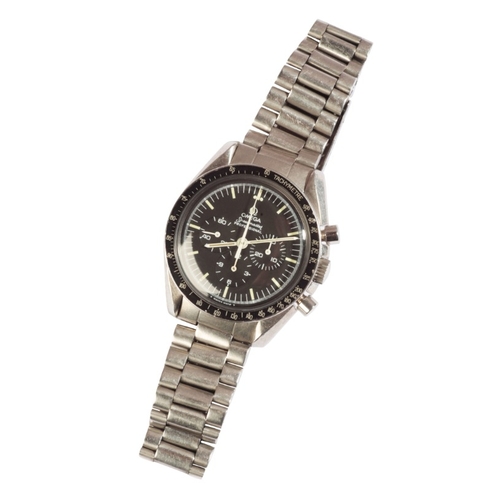 262 - OMEGA SPEEDMASTER PROFESSIONAL: A GENTLEMAN'S STAINLESS STEEL BRACELET WATCH

with manual wind movem... 