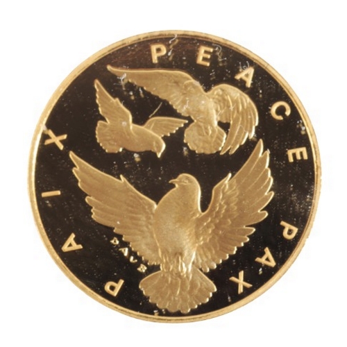 655 - THE LONDON MINT: 'THE LONG PEACE' 75 YEARS EXCLUSIVE 1/10oz FAIRMINED GOLD COIN

(c.3.11g), in the o... 