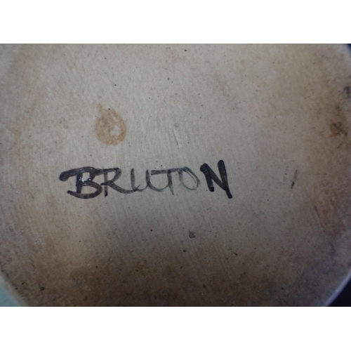 119 - A COLLECTION OF JUGS, DISHES AND BOWLS