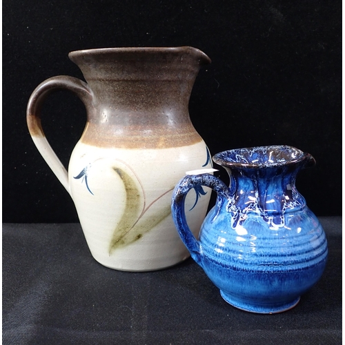 119 - A COLLECTION OF JUGS, DISHES AND BOWLS