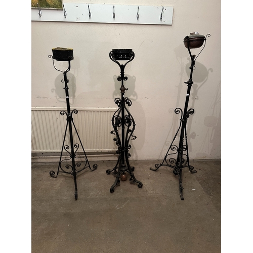 Lot 43        