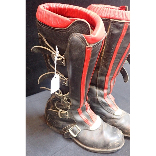21 - A PAIR OF VINTAGE ASHMAN MOTORCYCLE BOOTS

black leather with red trim, approx size 10