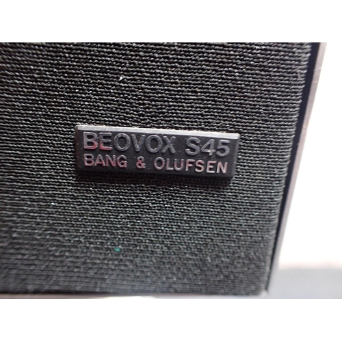 53 - PRO-JECT DEBUT SE VERSION 150 TURNTABLE

With Rotel Amp and CD player, two Beovox S45-2 speakers and... 