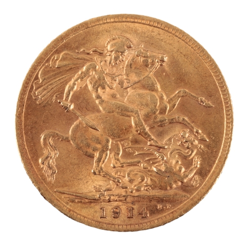 A GEORGE V 1914 GOLD SOVEREIGN the reverse St George and the Dragon, (c ...