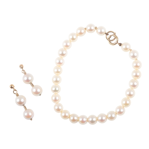 204 - A CULTURED PEARL BRACELET

the c. 6.3mm pearls with a clasp stamped 9ct, overall length 17.5mm; toge... 