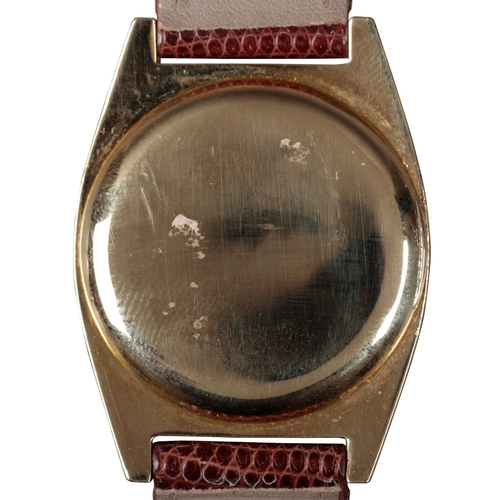 527 - HARWOOD: AN 18CT GOLD WRISTWATCH

with manual wind movement, silver dial, black Arabic numerals, dar... 