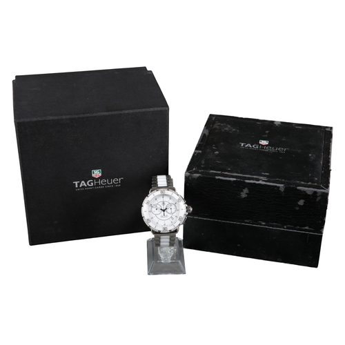 572 - TAG HEUER FORMULA 1: A STAINLESS STEEL AND CERAMIC BRACELET WATCH

with quartz movement, white ename... 